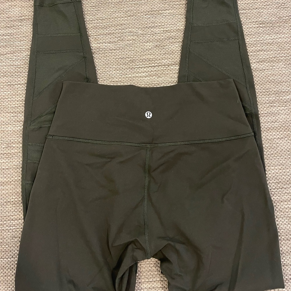Lululemon army green mesh leggings
